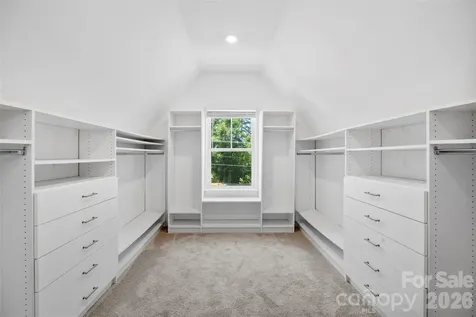 16709 Mckee Road Charlotte NC 28278