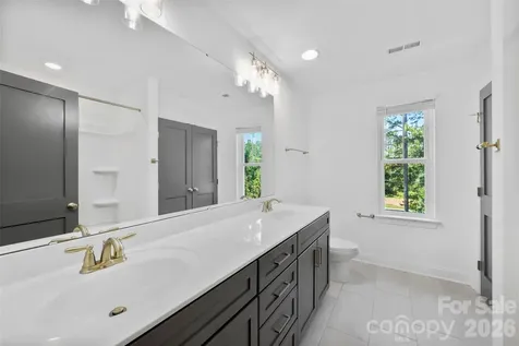 16709 Mckee Road Charlotte NC 28278