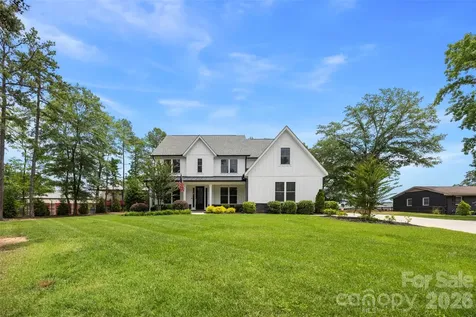 16709 Mckee Road Charlotte NC 28278