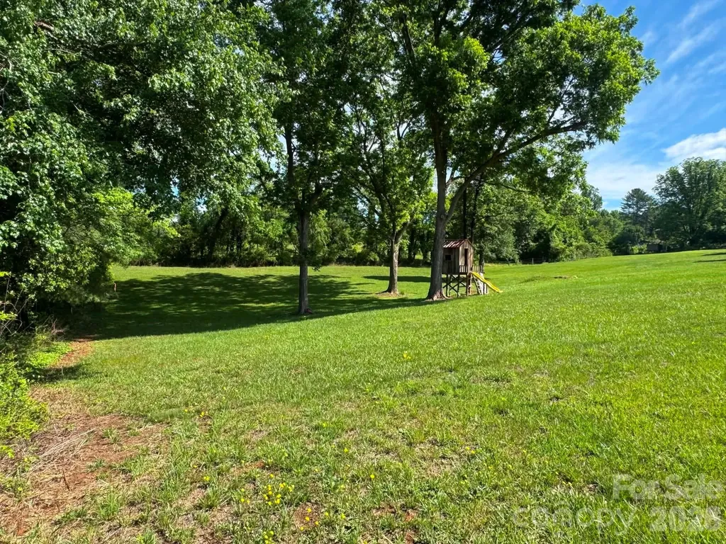 Tbd Mountain Park Road State Road NC 28676