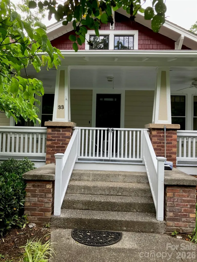 33 Church Street Weaverville NC 28787