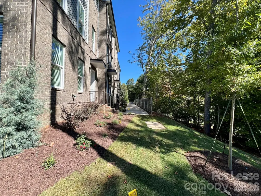 2245 Noble Townes Way Charlotte NC 28262