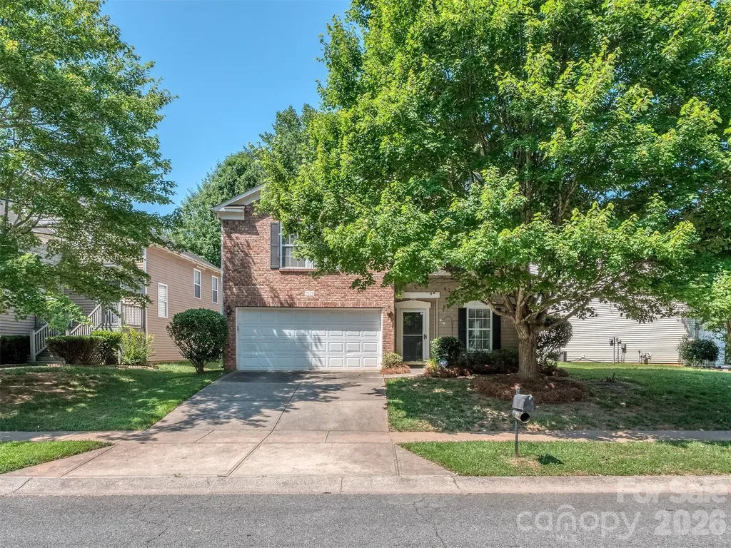 7829 Ponderosa Pine Lane Charlotte NC 28215