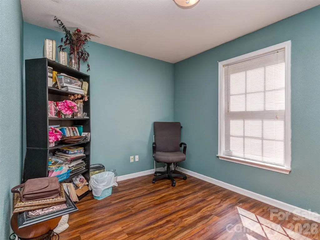 7829 Ponderosa Pine Lane Charlotte NC 28215