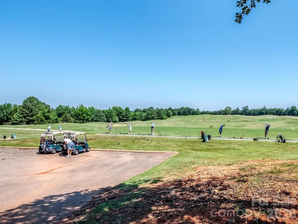 7829 Ponderosa Pine Lane Charlotte NC 28215