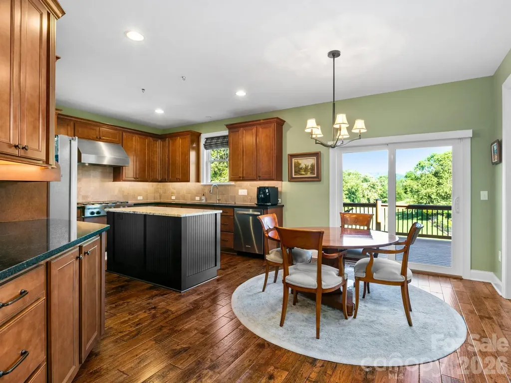 32 Lake Vista Drive Fletcher NC 28732