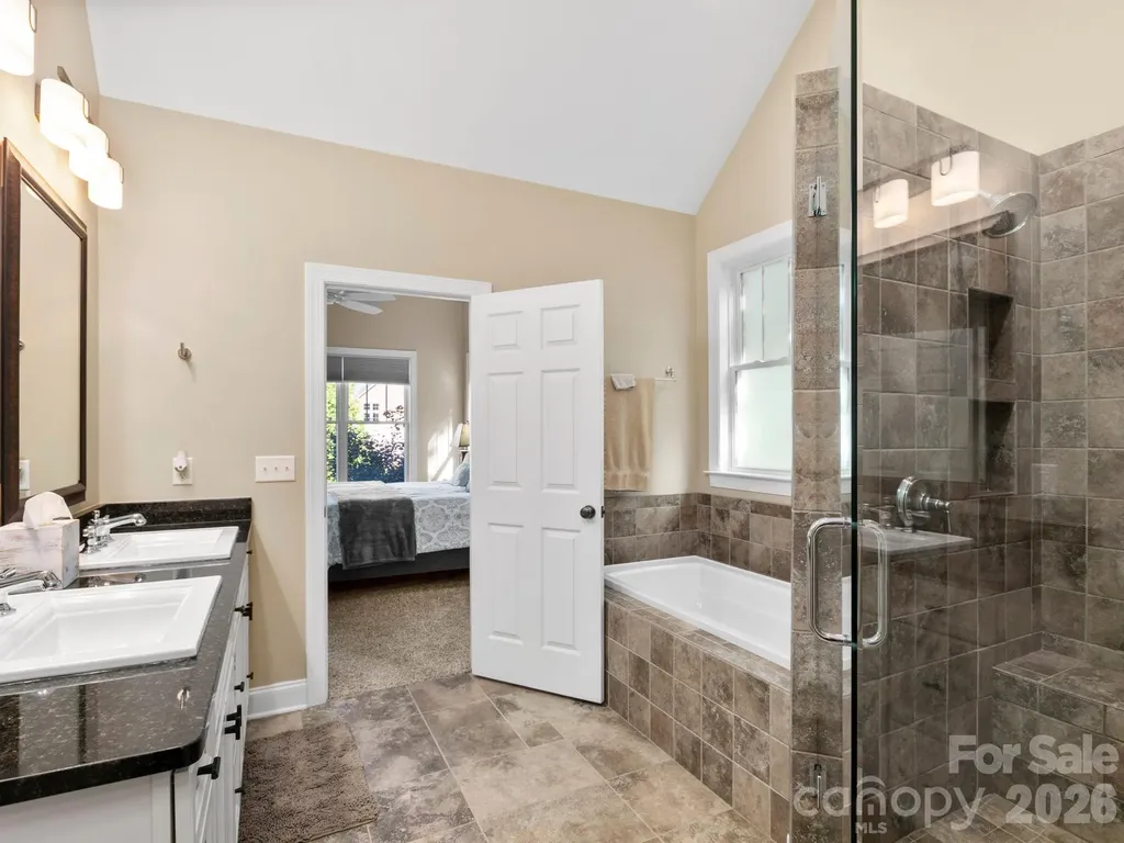 32 Lake Vista Drive Fletcher NC 28732