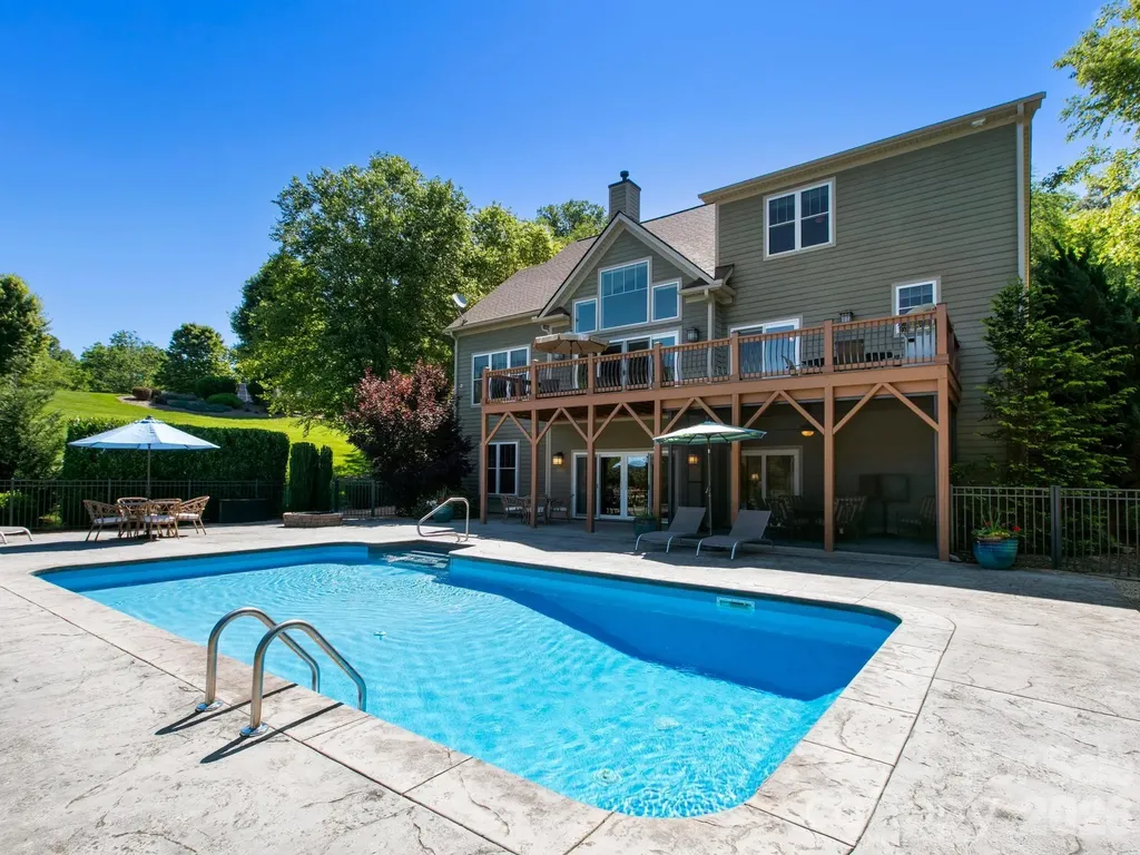 32 Lake Vista Drive Fletcher NC 28732