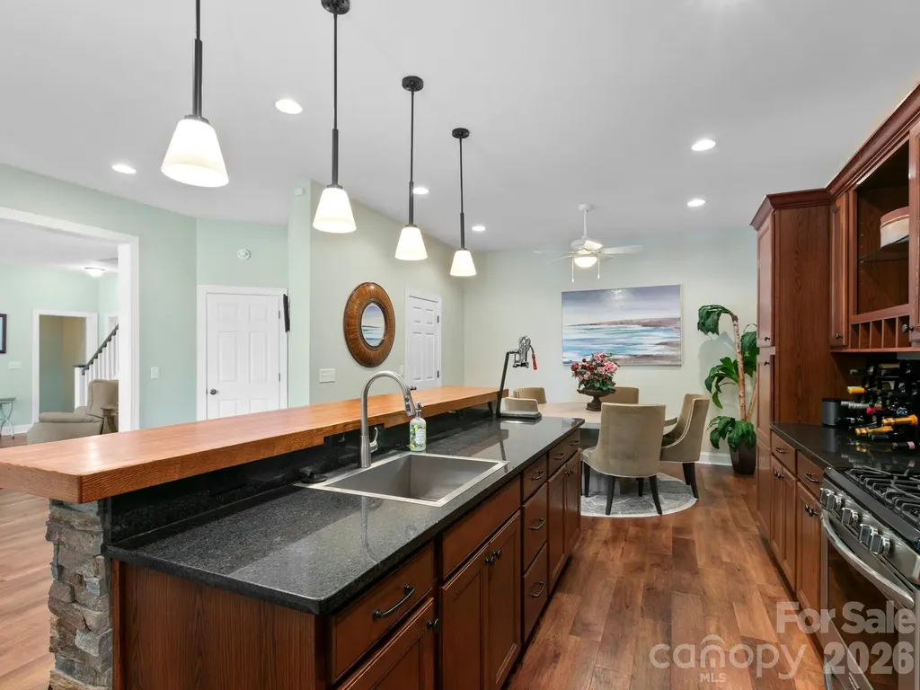 32 Lake Vista Drive Fletcher NC 28732