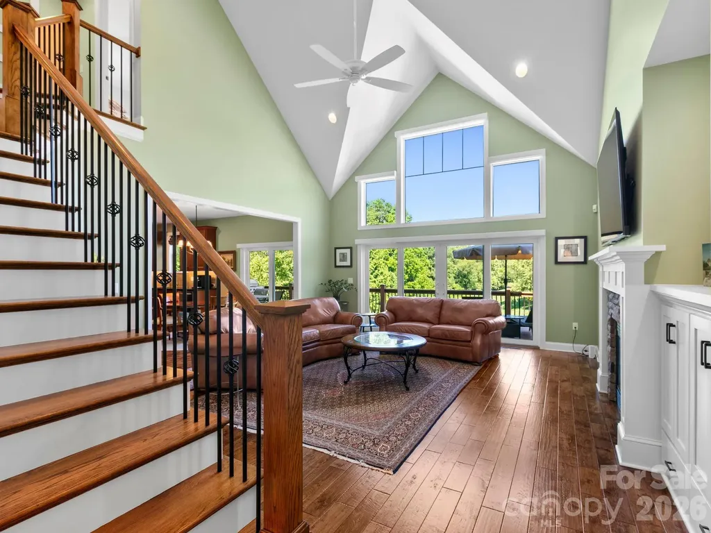 32 Lake Vista Drive Fletcher NC 28732
