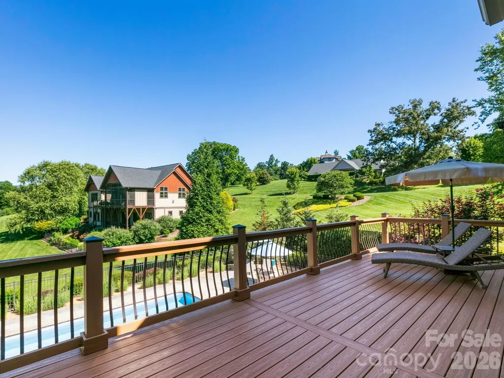 32 Lake Vista Drive Fletcher NC 28732