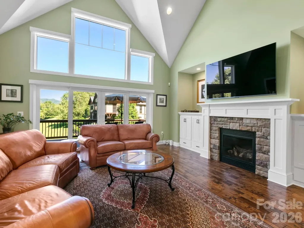 32 Lake Vista Drive Fletcher NC 28732