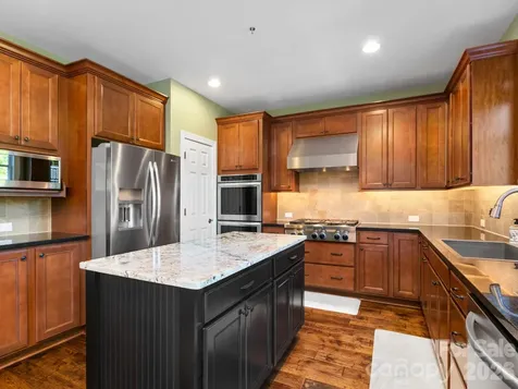 32 Lake Vista Drive Fletcher NC 28732