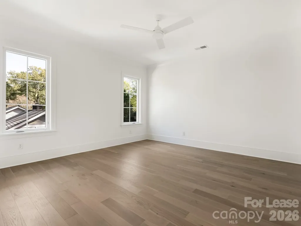 1511 Cavendish Court Charlotte NC 28211