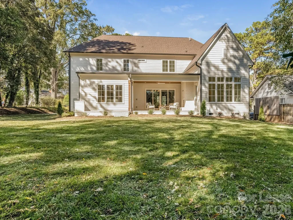 1511 Cavendish Court Charlotte NC 28211