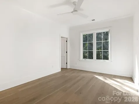 1511 Cavendish Court Charlotte NC 28211