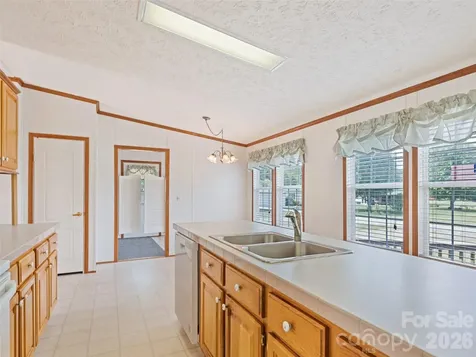 25 Lester Lane Waynesville NC 28785
