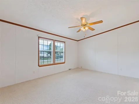 25 Lester Lane Waynesville NC 28785