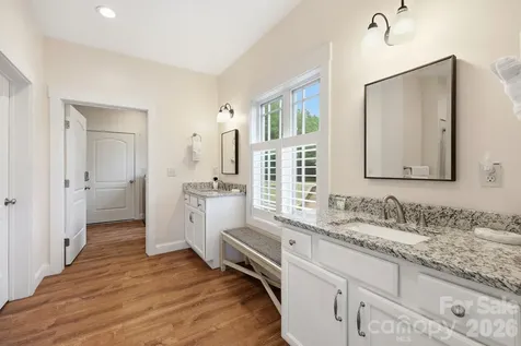 229 Jd Trail Candler NC 28715