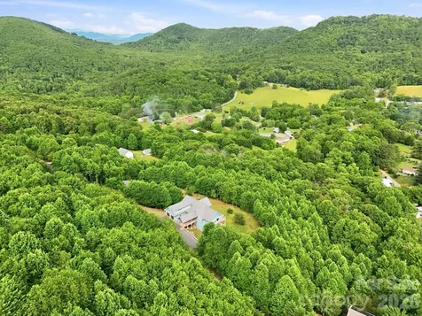 229 Jd Trail Candler NC 28715