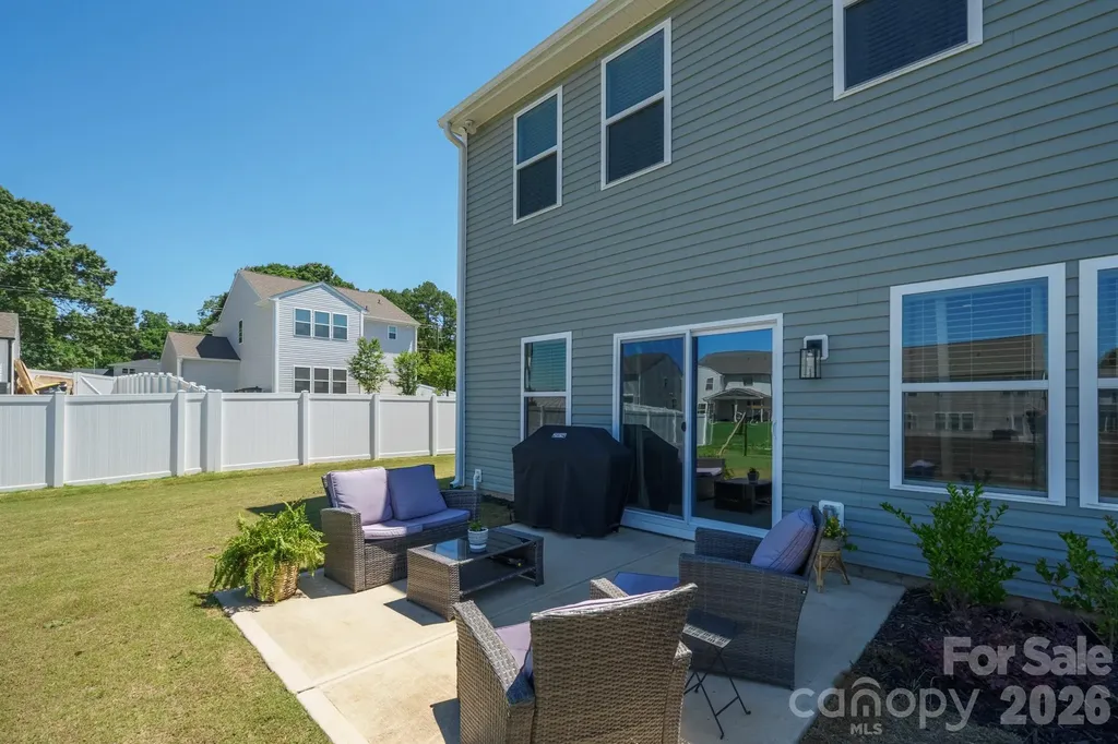1295 Elizabeth Avenue Kannapolis NC 28083