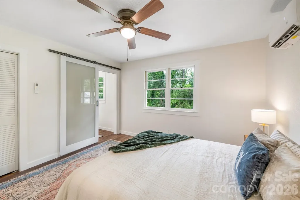 209 View Street Asheville NC 28806