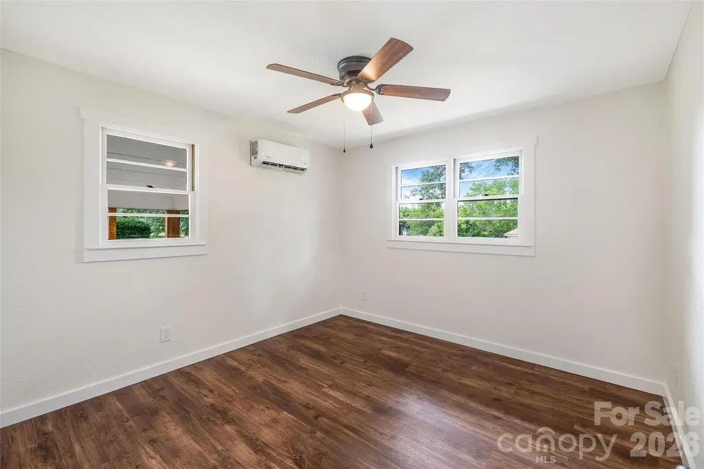209 View Street Asheville NC 28806