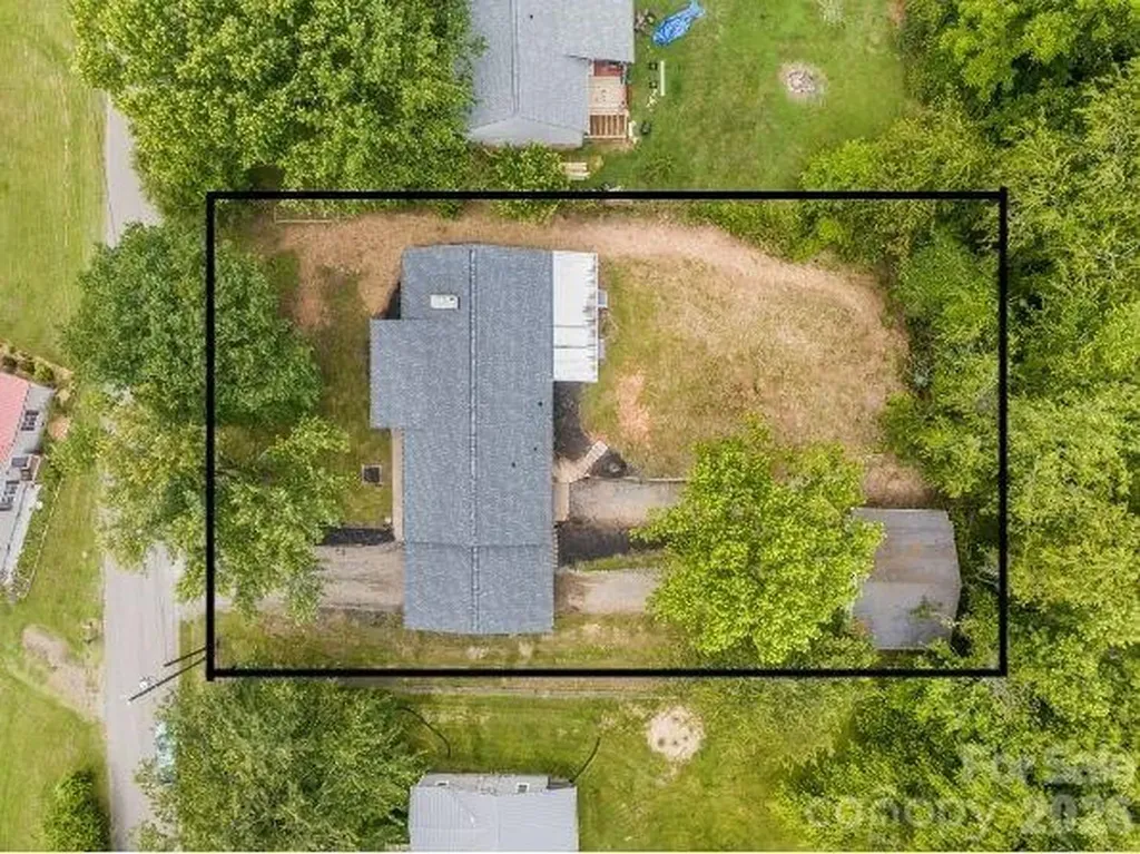 209 View Street Asheville NC 28806