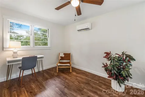 209 View Street Asheville NC 28806