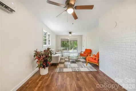 209 View Street Asheville NC 28806