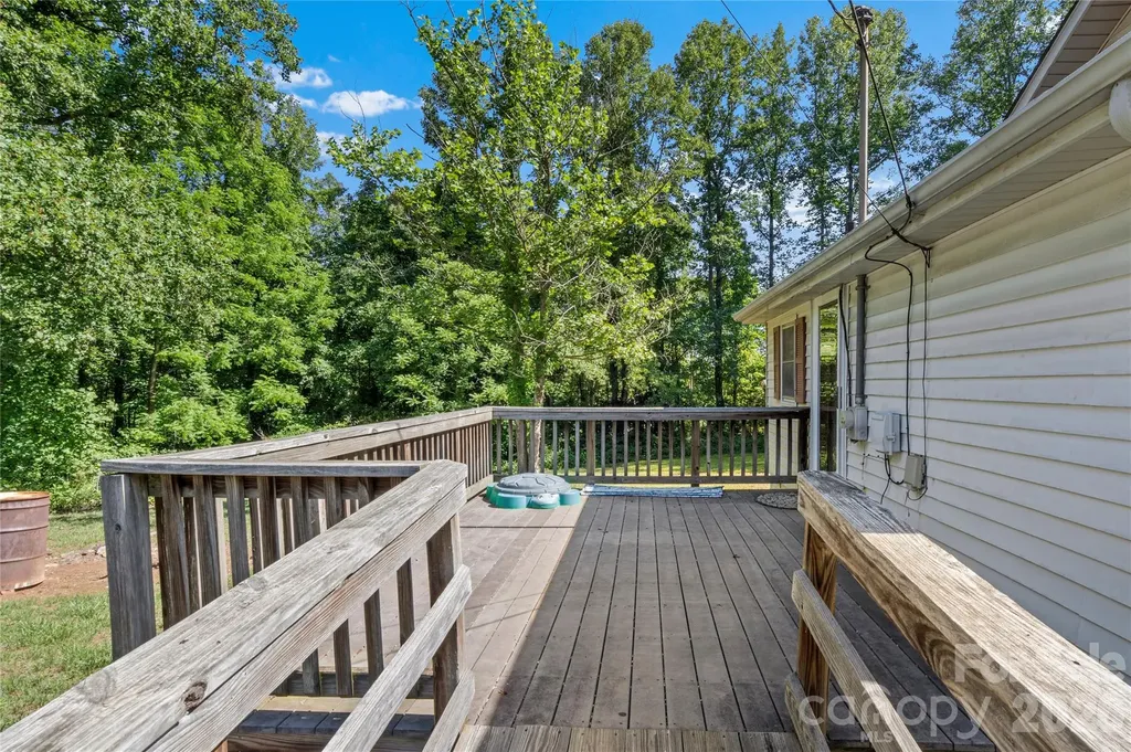 271 Little Ridge Road Moravian Falls NC 28654