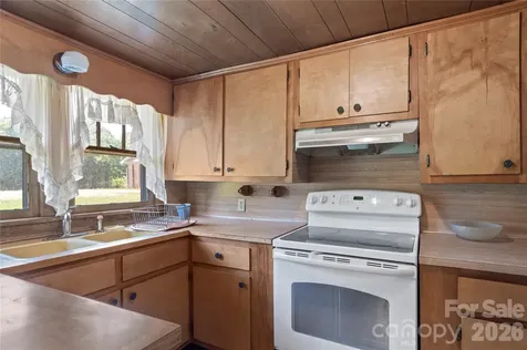 271 Little Ridge Road Moravian Falls NC 28654