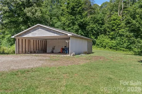 271 Little Ridge Road Moravian Falls NC 28654