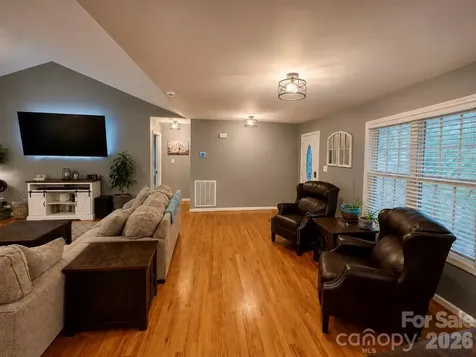 5700 Aspiran Drive Catawba NC 28609