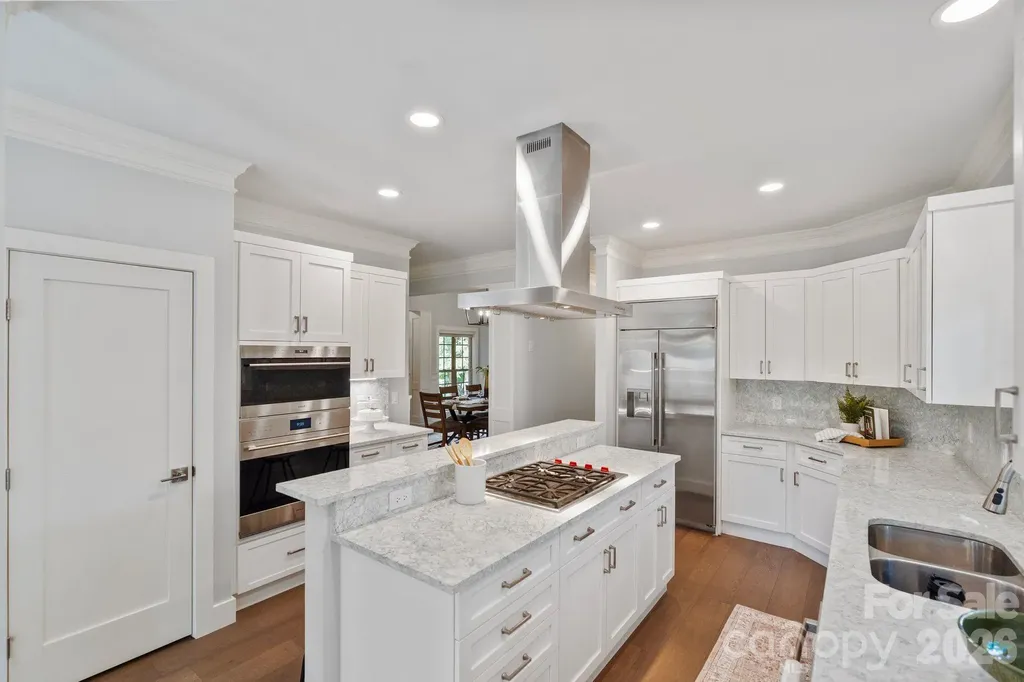 526 Ballymote Court Matthews NC 28104
