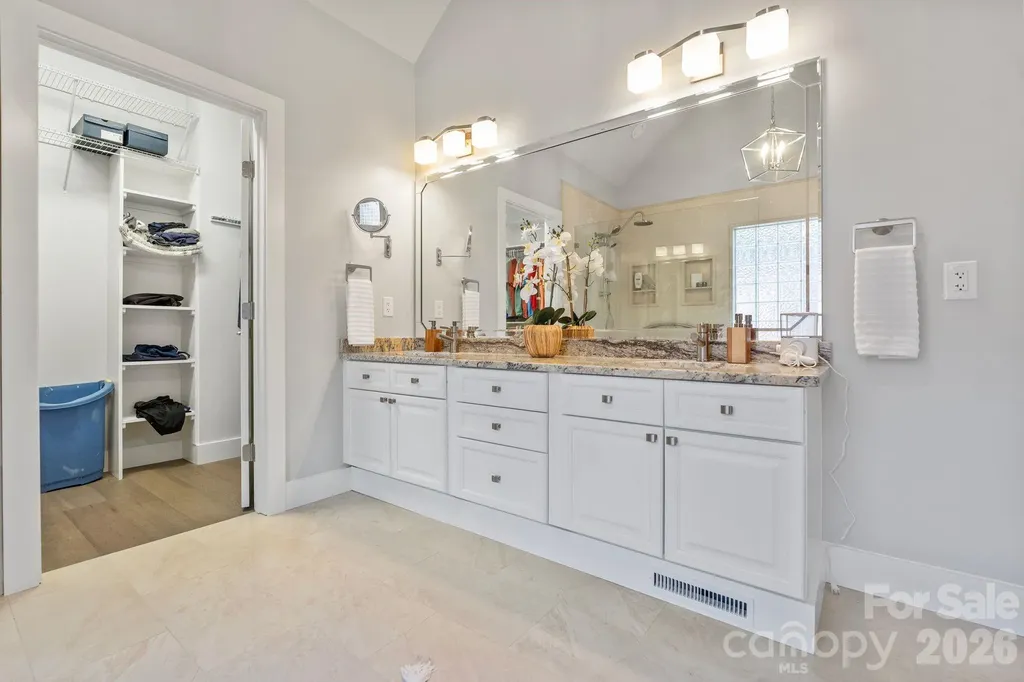 526 Ballymote Court Matthews NC 28104