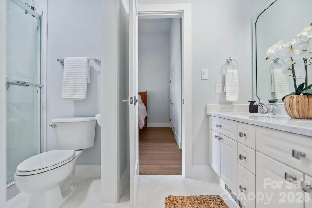 526 Ballymote Court Matthews NC 28104