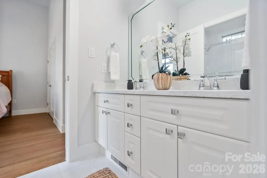 526 Ballymote Court Matthews NC 28104