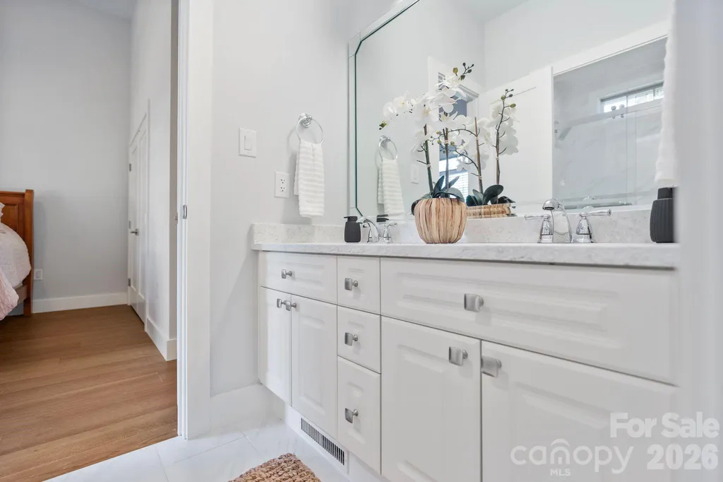 526 Ballymote Court Matthews NC 28104