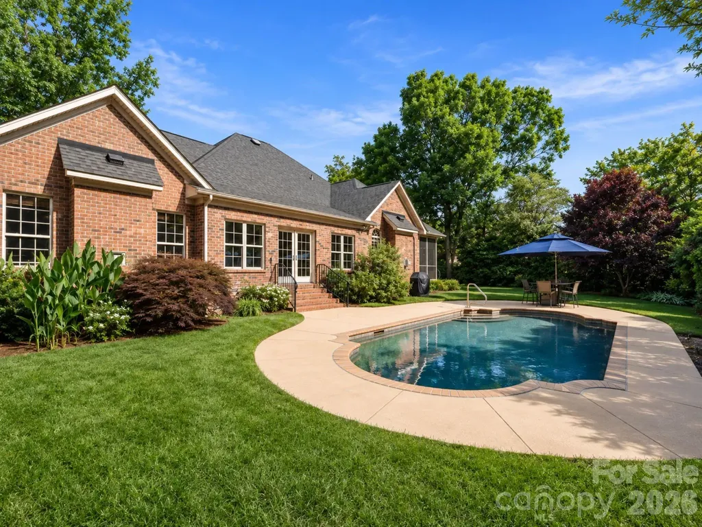 526 Ballymote Court Matthews NC 28104