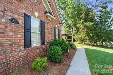 526 Ballymote Court Matthews NC 28104