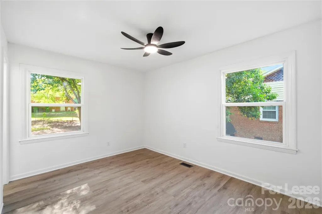 6126 Amberly Lane Charlotte NC 28213
