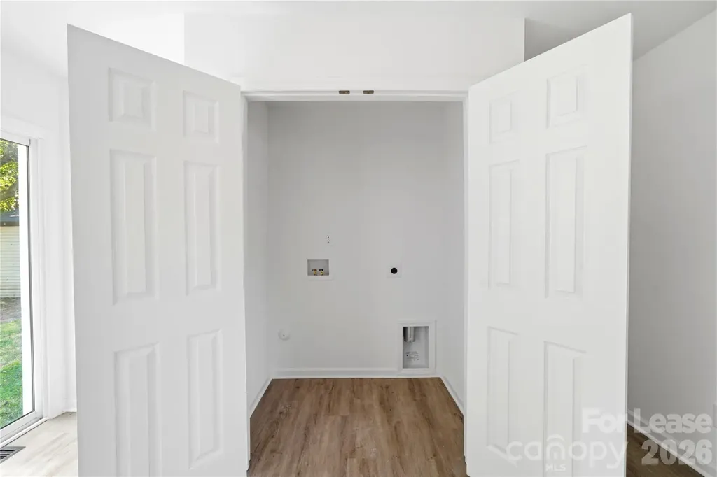 6126 Amberly Lane Charlotte NC 28213