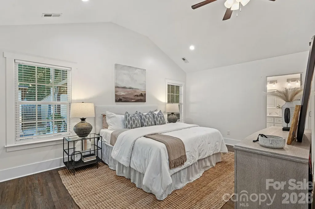 7110 Rockcliff Court Charlotte NC 28210