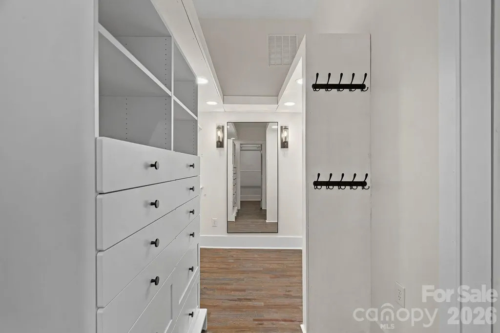 7110 Rockcliff Court Charlotte NC 28210