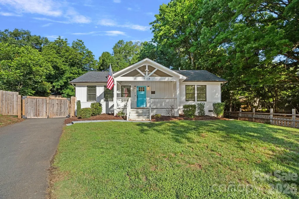 7110 Rockcliff Court Charlotte NC 28210