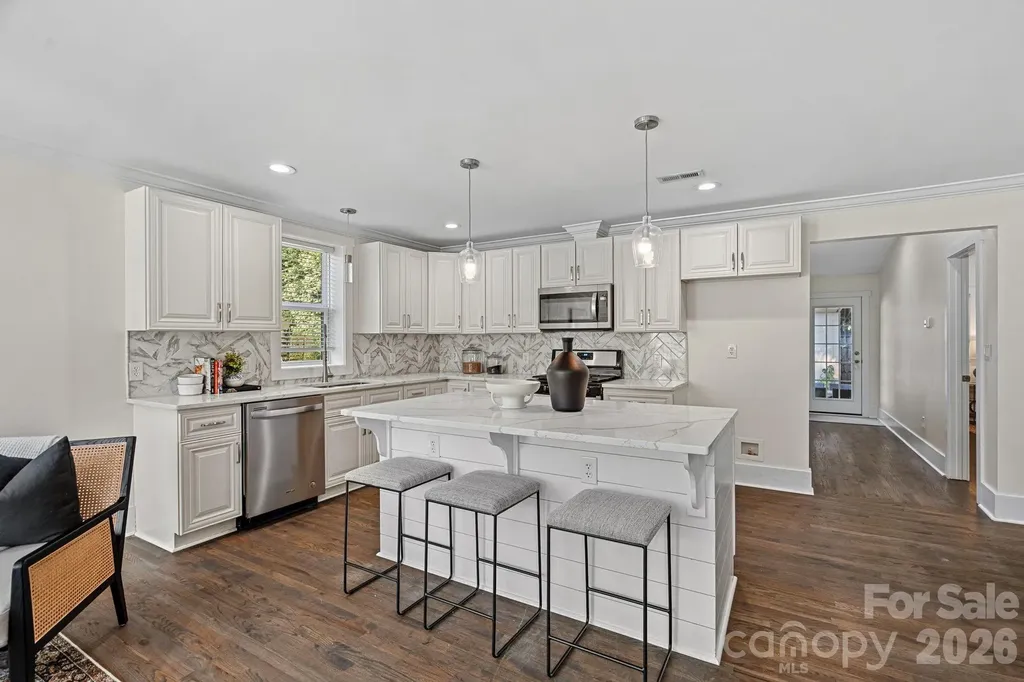 7110 Rockcliff Court Charlotte NC 28210