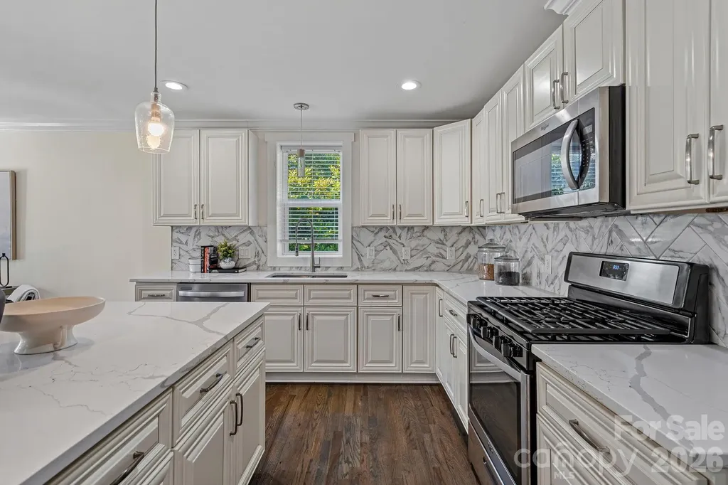7110 Rockcliff Court Charlotte NC 28210
