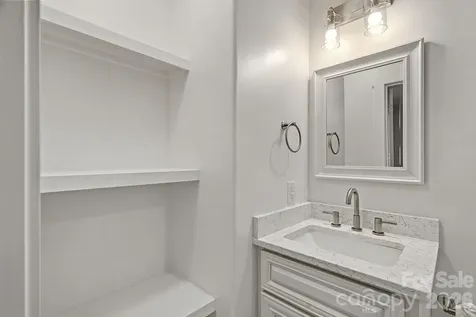7110 Rockcliff Court Charlotte NC 28210