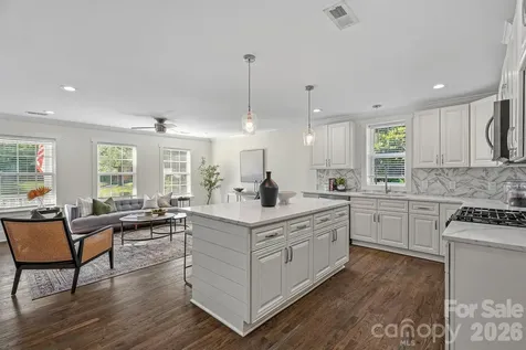 7110 Rockcliff Court Charlotte NC 28210